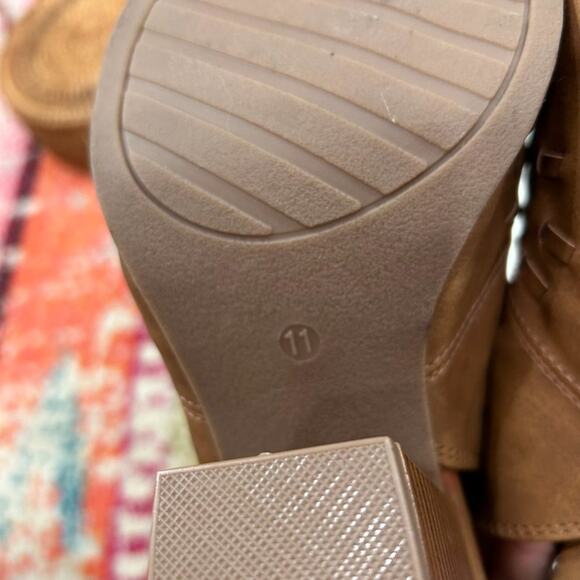 Maurices Neutral Brown Tan Sling Back Ankle Strap Open Toe Heeled Sandals 11 - Picture 7 of 7